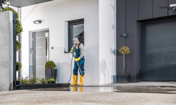 Best Pool Deck Cleaning in Orange City, FL